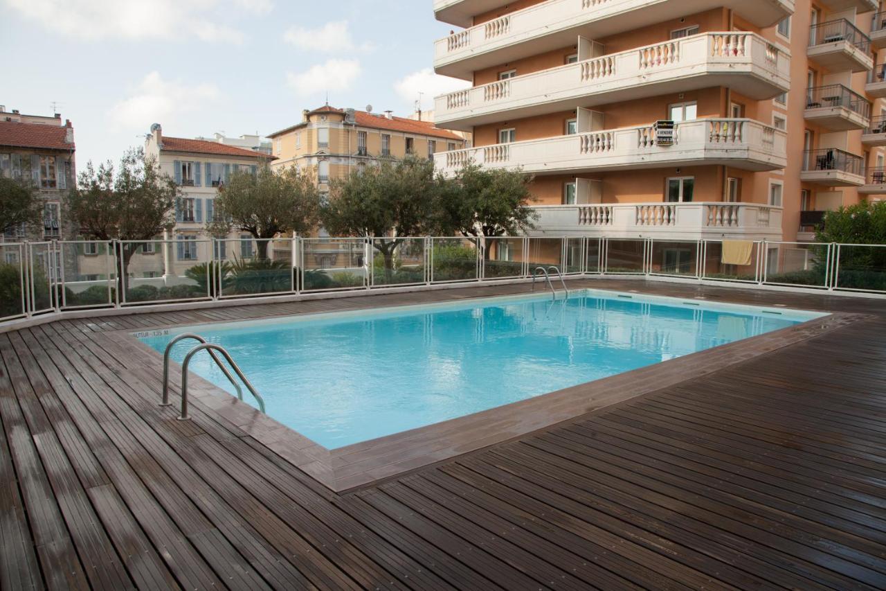 Studio With Swimming Pool 80 Meters Near The Beach Nice Luaran gambar