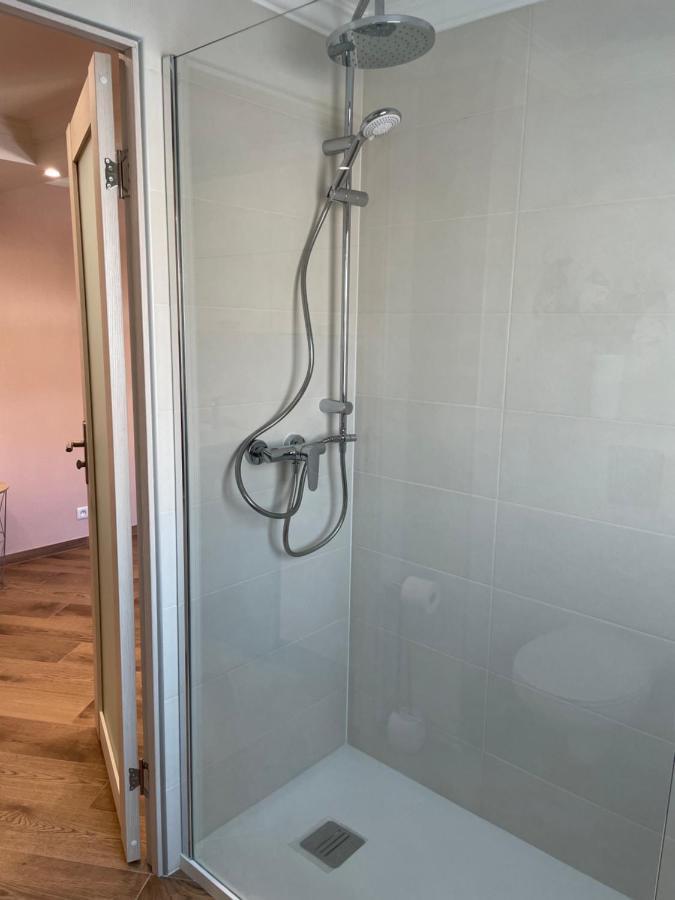 Studio With Swimming Pool 80 Meters Near The Beach Nice Luaran gambar